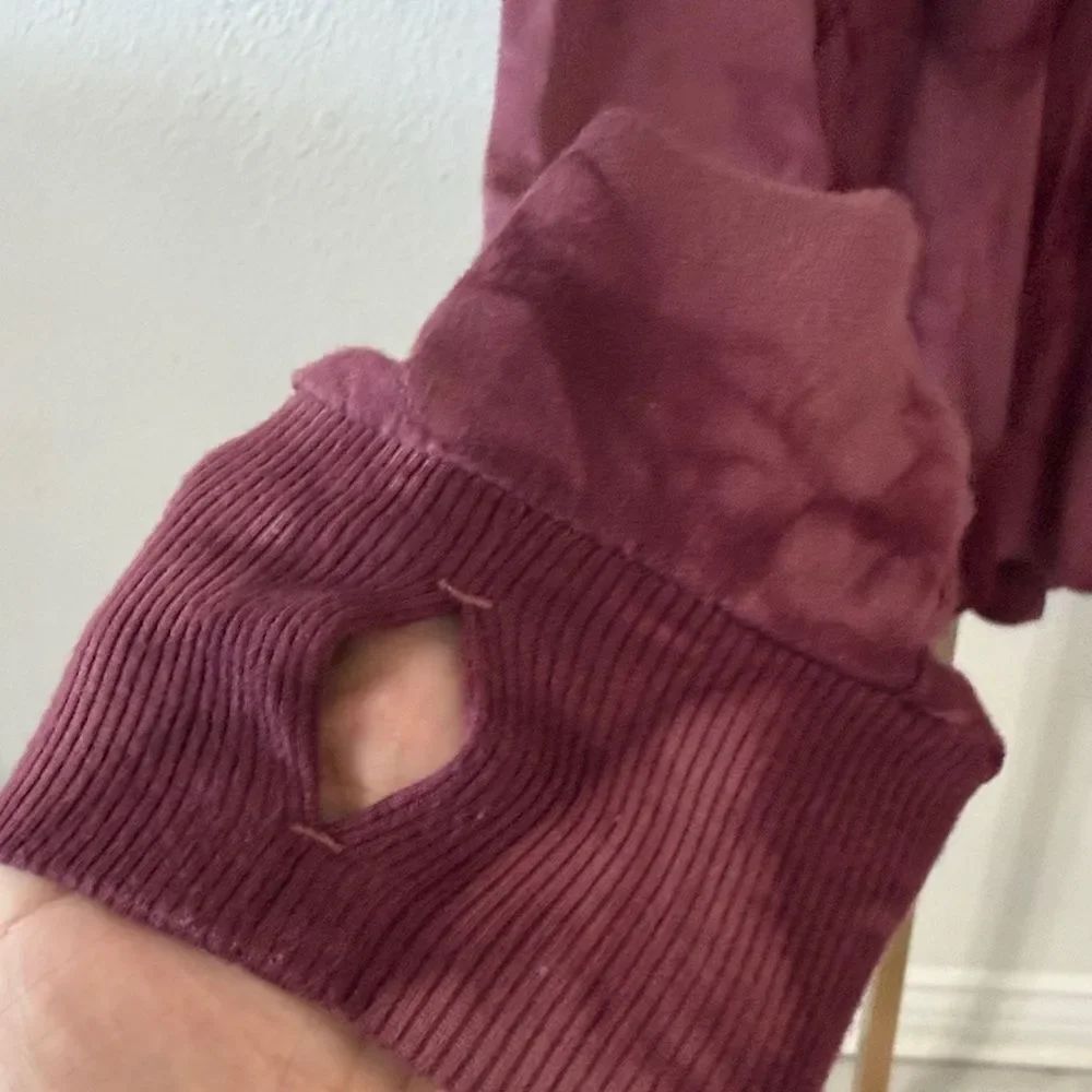 Joylab- Women's Burgundy Tie-Dye Long Sleeve Top- Large - Picture 4 of 5